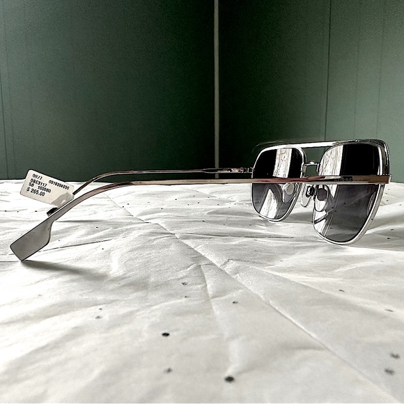 🎉7x HP!🎉 BURBERRY ✨NWT✨ BE3117 Holborn Aviator Sunglasses, Box, Case, & Cloth - Picture 6 of 16
